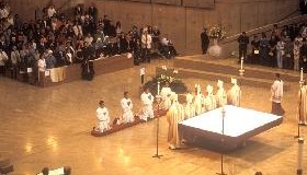 <!--:es-->SE NECESITAN MÁS SACERDOTES PARA NUESTRA IGLESIA.-<!--:-->