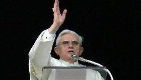<!--:es-->BENEDICTO XVI: LA CUARESMA NO ES «UNA OBLIGACIÓN PESADA».- Palabras con motivo de la oración mariana del Ángelus<!--:-->
