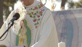 <!--:es-->EL MILAGRO DE NUESTRA SEÑORA DE GUADALUPE SIGUE.-
Homilía del Cardenal Rogelio Mahony, Arzobispo de Los Angeles<!--:-->
