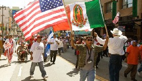 <!--:es-->MEXICANOS DE LOS ÁNGELES CELEBRAN INDEPENDENCIA DE SU PAÍS<!--:-->