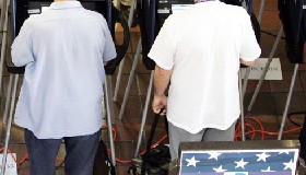 <!--:es-->ALERTAN SOBRE ERRORES QUE PUEDEN EXCLUIR A LATINOS DE VOTAR EN EEUU<!--:-->