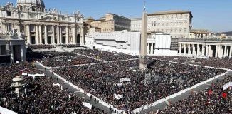 <!--:es-->“NO ABANDONO LA CRUZ, SINO QUE PERMANEZCO DE UN MODO NUEVO ANTE EL SEÑOR CRUCIFICADO”<!--:-->