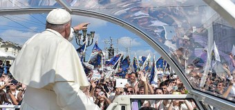 <!--:es-->EL PAPA INTERROGA A LOS JÓVENES Y LES HACE UNA PROPUESTA: ¿QUÉ QUIEREN HACER CON SU VIDA?<!--:-->