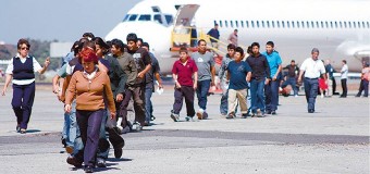 ¿QUEDARSE Y AGUANTAR LA VIOLENCIA O LARGARSE AL NORTE?