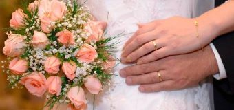 ESPOSOS RENOVARÁN VOTOS MATRIMONIALES DURANTE MISA POR LA SAGRADA FAMILIA