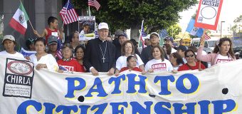 PROTEJAMOS A LOS INMIGRANTES JÓVENES
