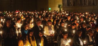 VIGILIA PASCUAL EN LA CATEDRAL DE NUESTRA SEÑORA DE LOS ÁNGELES
