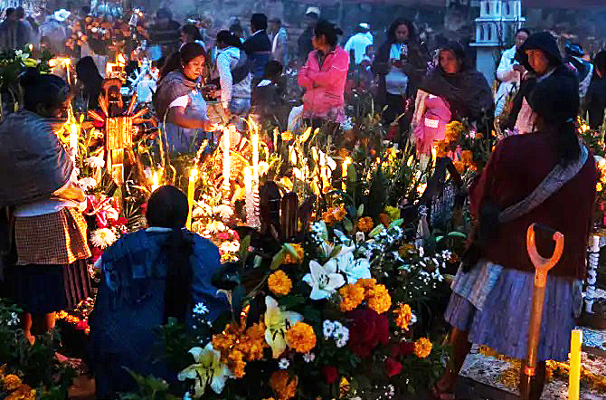 EL DÍA DE MUERTOS NO ES NI PREHISPÁNICO NI PAGANO: ES CRISTIANO