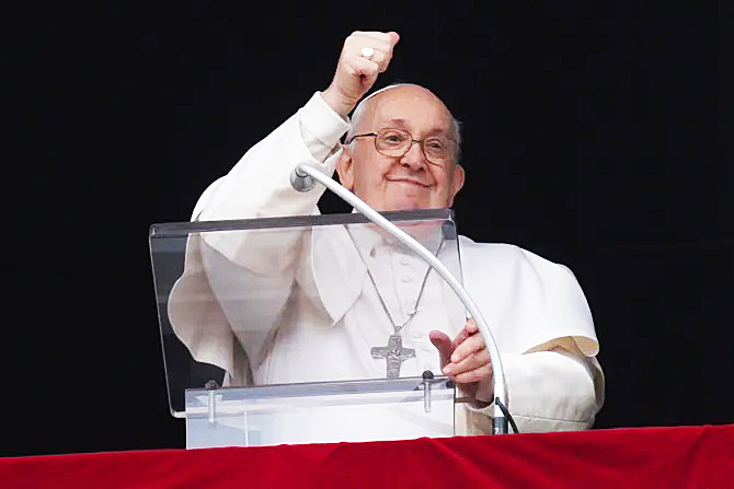 EL PAPA FRANCISCO EXPLICA POR QUÉ LA VIRGEN MARÍA ES LA PRIMERA “CATEDRAL” DE DIOS