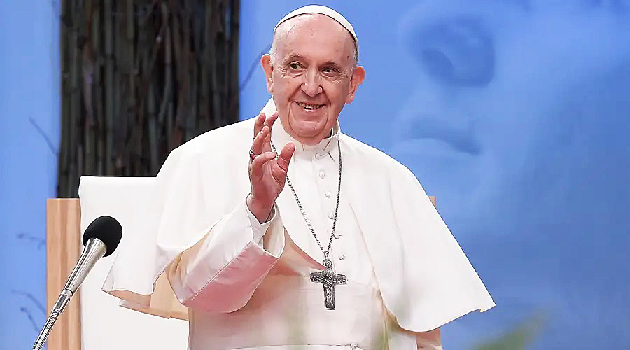 ESTOS SON LOS MOMENTOS INOLVIDABLES DEL PONTIFICADO DEL PAPA FRANCISCO