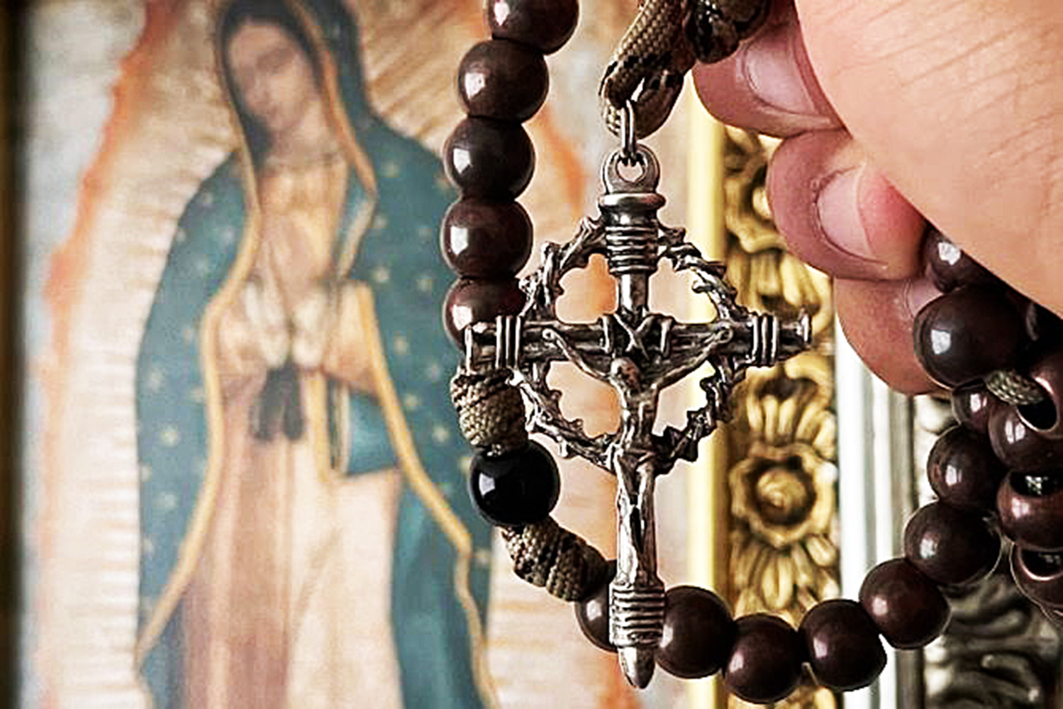 LA ARQUIDIÓCESIS DE MÉXICO CONVOCA UN “ROSARIO POR LA PAZ” VIRTUAL EN EL MES DE LA VIRGEN MARÍA