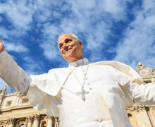 ESTA ES LA INTENCIÓN DE ORACIÓN DEL PAPA LEÓN XIV PARA EL MES DE NOVIEMBRE