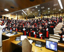SEAN “TESTIGOS INTRÉPIDOS DE CRISTO”: LEÓN XIV A LOS CARDENALES AL CIERRE DEL CONSISTORIO