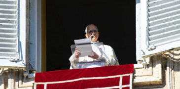 EL PAPA PIDE ORACIONES POR LA PAZ EN LOS PAÍSES “ENSANGRENTADOS” POR LA GUERRA Y EN LAS FAMILIAS HERIDAS