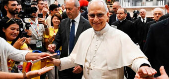 PAPA LEÓN: SIN PRENSA LIBRE Y SIN INTERCAMBIO DE IDEAS SE NIEGA LA DIGNIDAD DEL SER HUMANO Y “SU DERECHO A PENSAR”